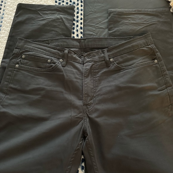 Men’s Levi’s jeans - Picture 2 of 2